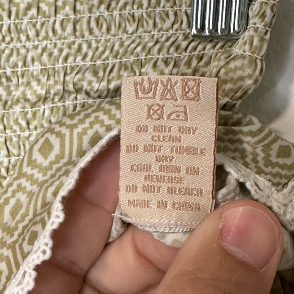 PALOMA BLUE Paloma Green Mosaic Print Shorts 100% Silk Lightweight Beachy Sz XS - Picture 8 of 8